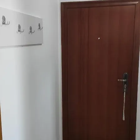 Simona Apartament *